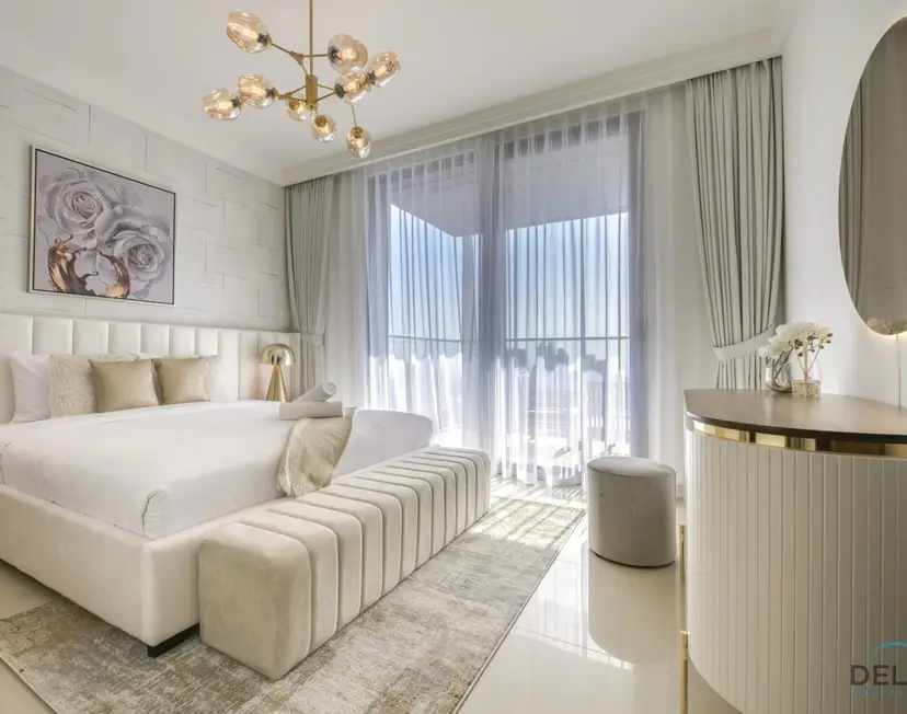 Luxurious 2-Bedroom Apartment at Boulevard Point — Downtown Dubai — photo 6
