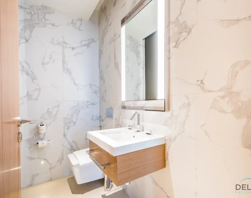 Elegant 2-Bedroom Apartment at The Address Residences Dubai Opera — Downtown Dubai — photo 23