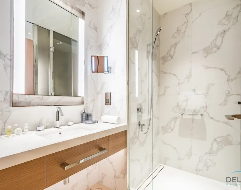Elegant 2-Bedroom Apartment at The Address Residences Dubai Opera — Downtown Dubai — photo 24