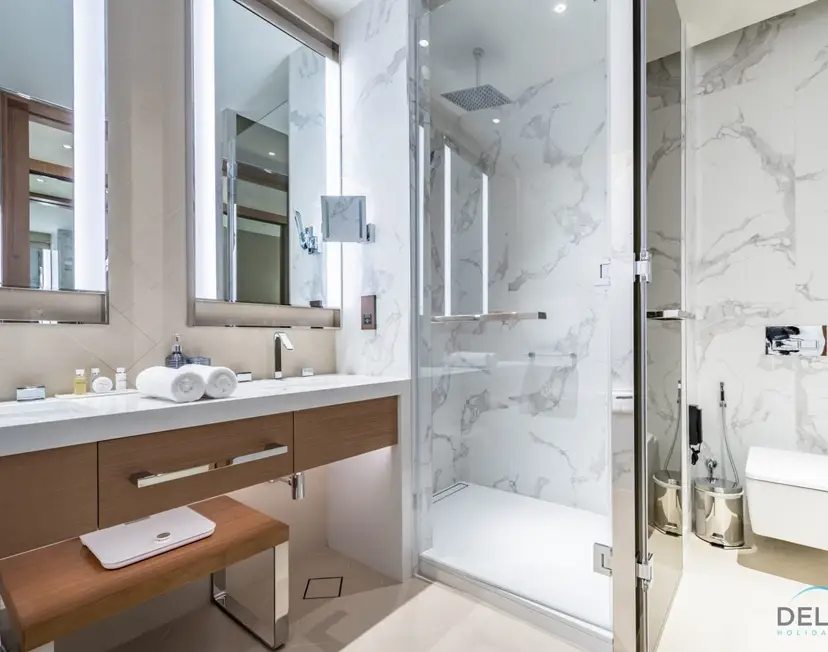 Elegant 2-Bedroom Apartment at The Address Residences Dubai Opera — Downtown Dubai — photo 35