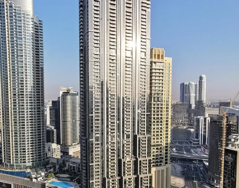 Luxurious 2-Bedroom Apartment at Boulevard Point — Downtown Dubai — photo 38