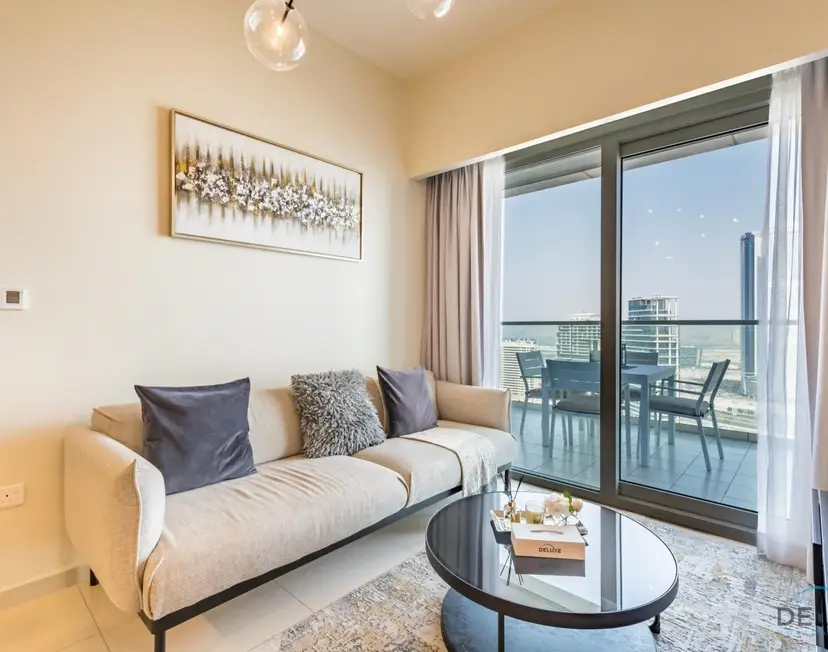 Enticing 2-Bedroom Apartment in Reva Residences — Business Bay — photo 16