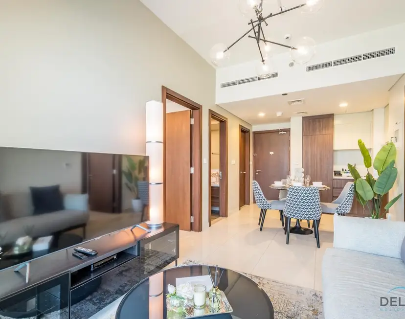 Enticing 2-Bedroom Apartment in Reva Residences — Business Bay — photo 19