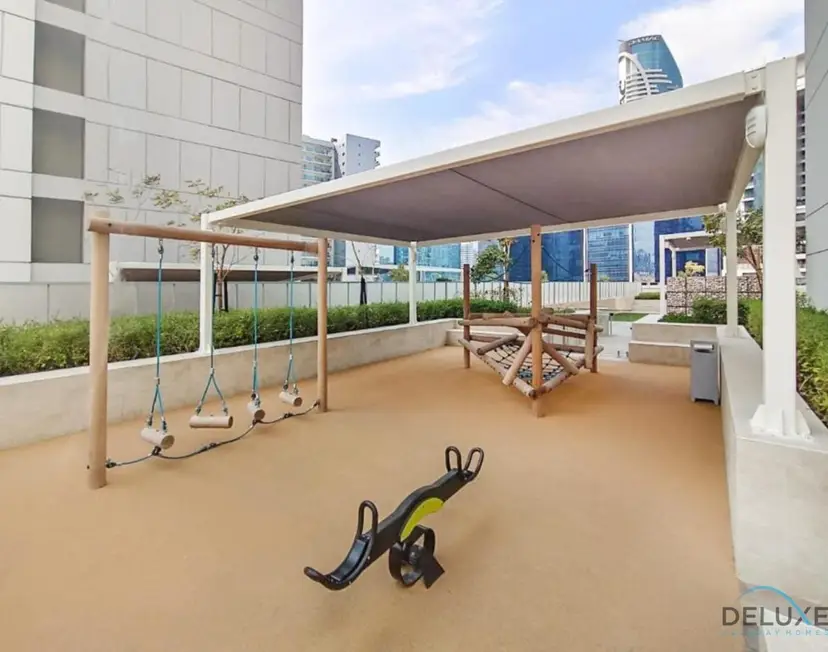 Enticing 2-Bedroom Apartment in Reva Residences — Business Bay — photo 11