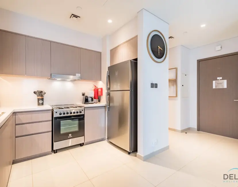 Splendid 2-Bedroom Apartment at Act One Act Two Tower — Downtown Dubai — photo 12