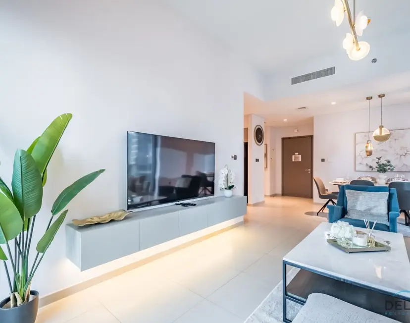 Splendid 2-Bedroom Apartment at Act One Act Two Tower — Downtown Dubai — photo 18