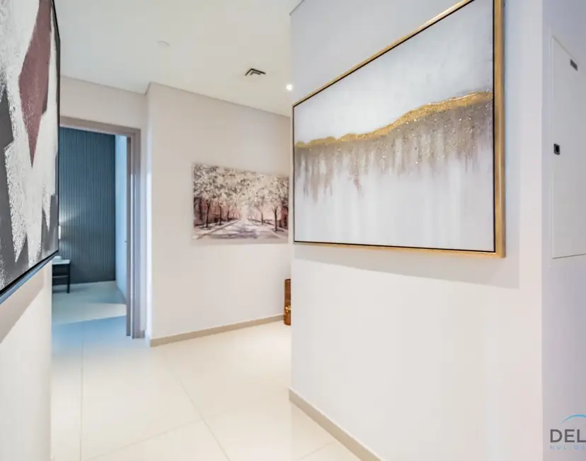 Splendid 2-Bedroom Apartment at Act One Act Two Tower — Downtown Dubai — photo 20