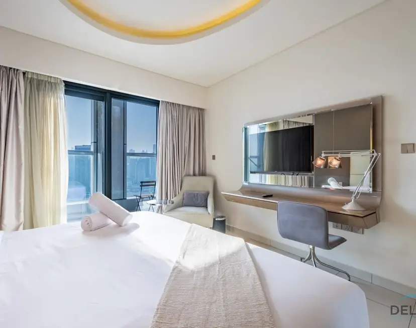 Stylish 1-Bedroom Apartment in Damac Towers by Paramount — Business Bay — photo 23