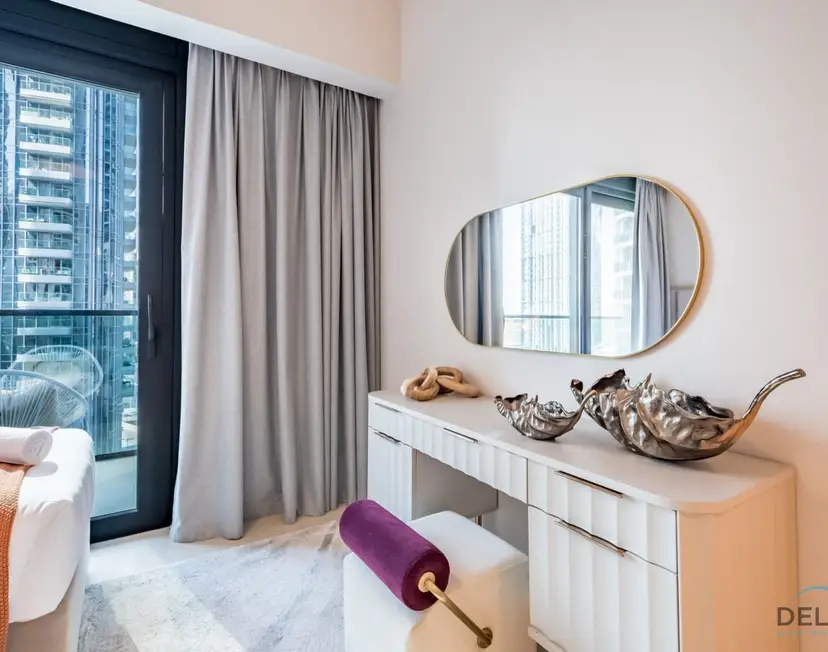 Splendid 2-Bedroom Apartment at Act One Act Two Tower — Downtown Dubai — photo 25