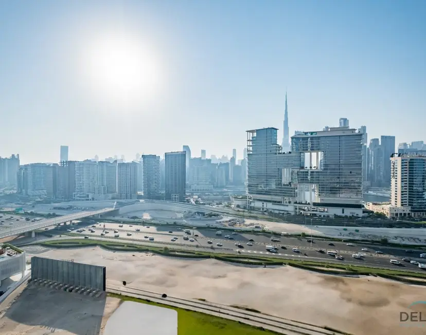 Stylish 1-Bedroom Apartment in Damac Towers by Paramount — Business Bay — photo 7
