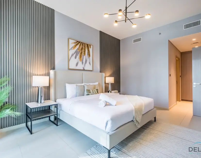 Splendid 2-Bedroom Apartment at Act One Act Two Tower — Downtown Dubai — photo 28