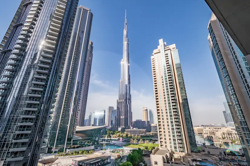 Splendid 2-Bedroom Apartment at Act One Act Two Tower — Downtown Dubai — photo 1