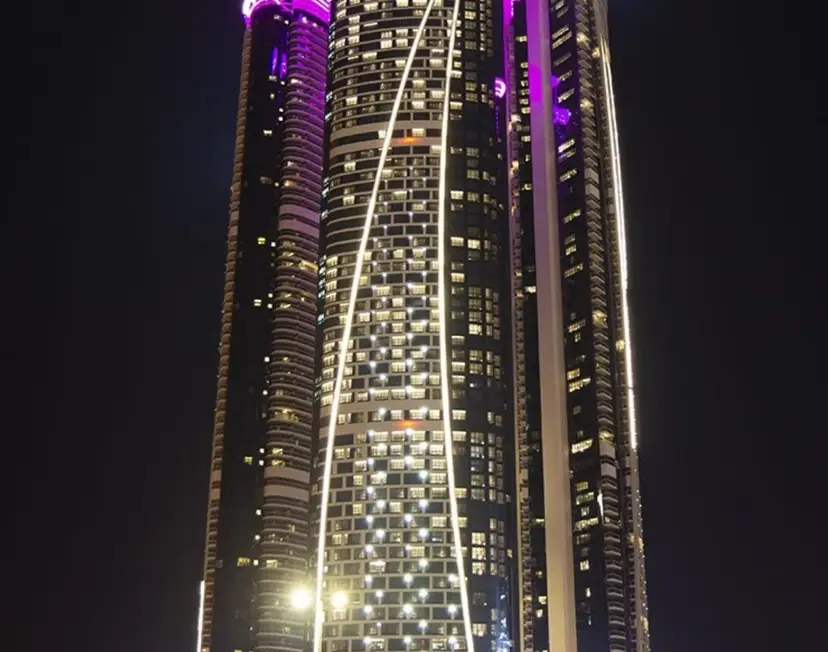 Stylish 1-Bedroom Apartment in Damac Towers by Paramount — Business Bay — photo 35