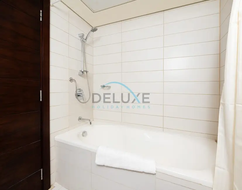 Chic Studio in Burj Views Podium — Downtown Dubai — photo 14