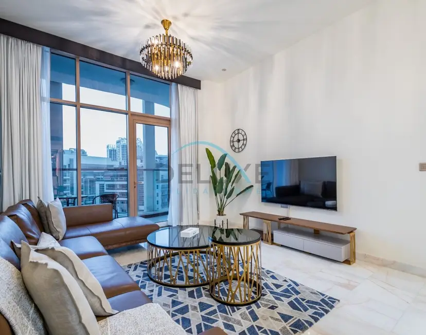 Upscale 3-Bedroom Apartment in Bayz Tower — Business Bay — photo 8