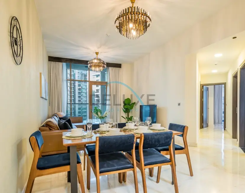 Capacious 3-Bedroom Apartment in Bayz Tower — Business Bay — photo 2
