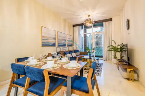 Stunning 3-Bedroom Apartment in Bayz Tower — Business Bay