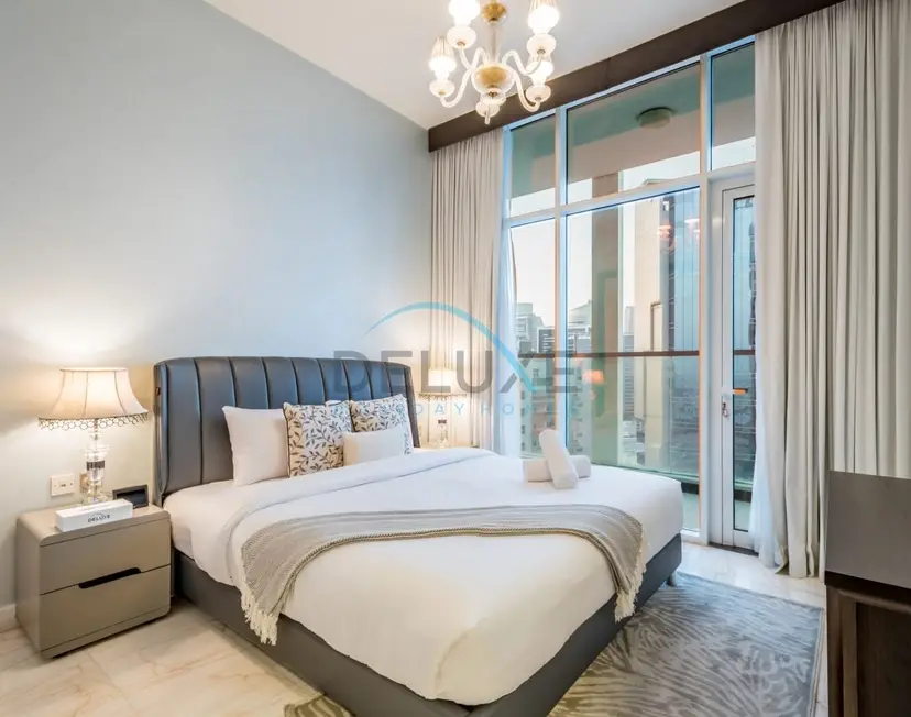 Upscale 3-Bedroom Apartment in Bayz Tower — Business Bay — photo 5