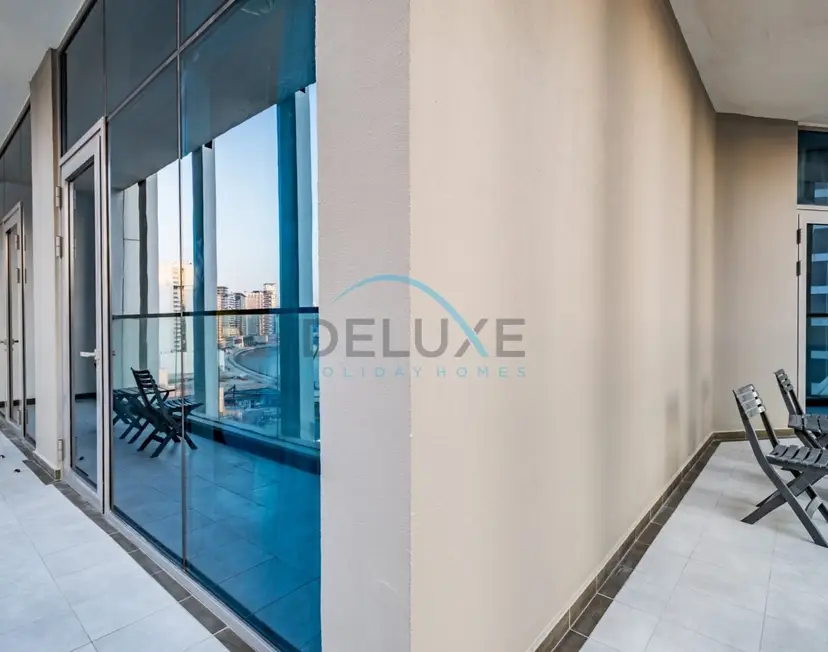 Capacious 3-Bedroom Apartment in Bayz Tower — Business Bay — photo 23