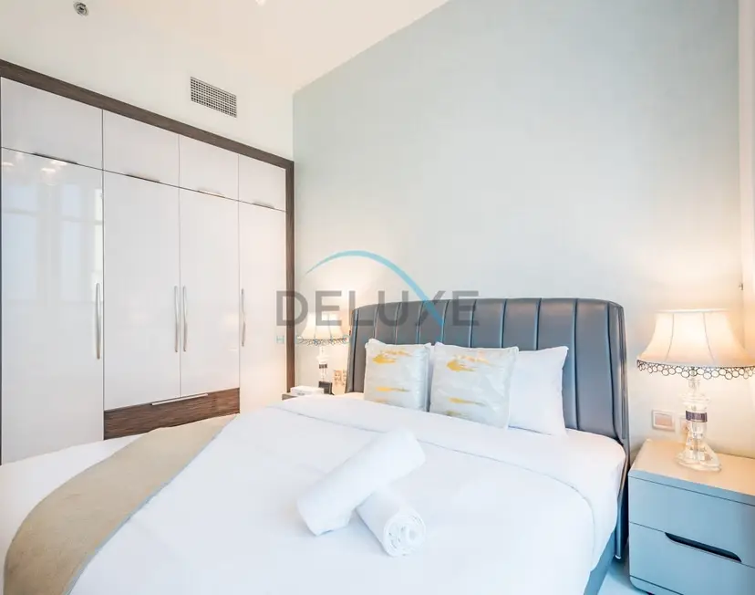 Capacious 3-Bedroom Apartment in Bayz Tower — Business Bay — photo 27