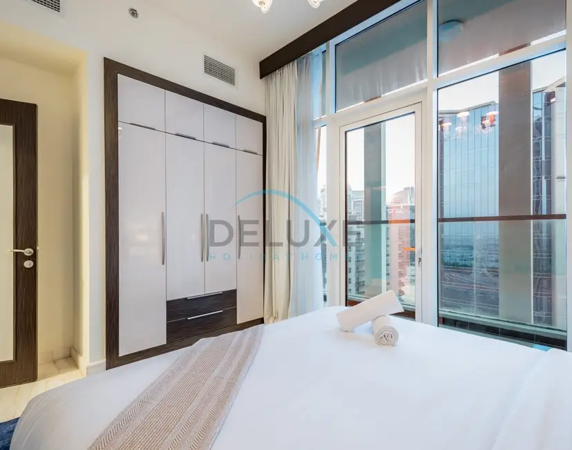 Upscale 3-Bedroom Apartment in Bayz Tower — Business Bay — photo 20