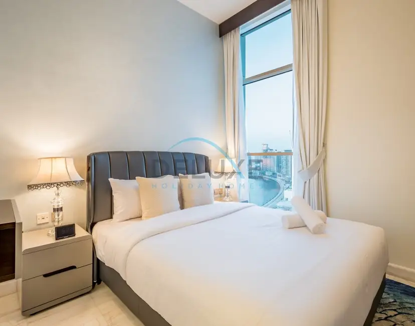 Upscale 3-Bedroom Apartment in Bayz Tower — Business Bay — photo 22