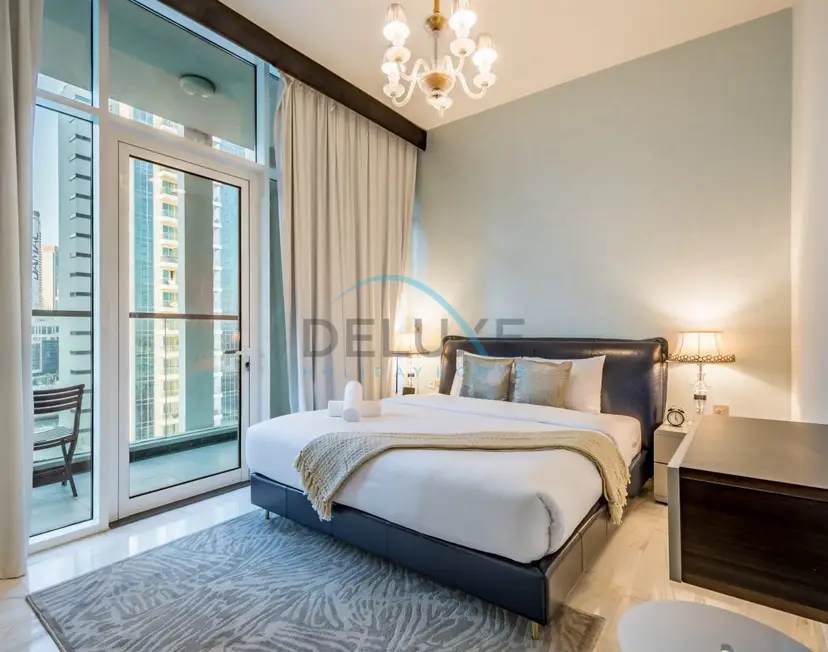 Capacious 3-Bedroom Apartment in Bayz Tower — Business Bay — photo 6