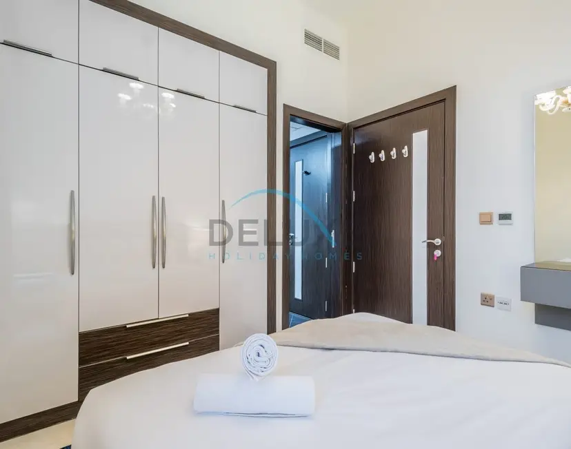 Stunning 3-Bedroom Apartment in Bayz Tower — Business Bay — photo 34