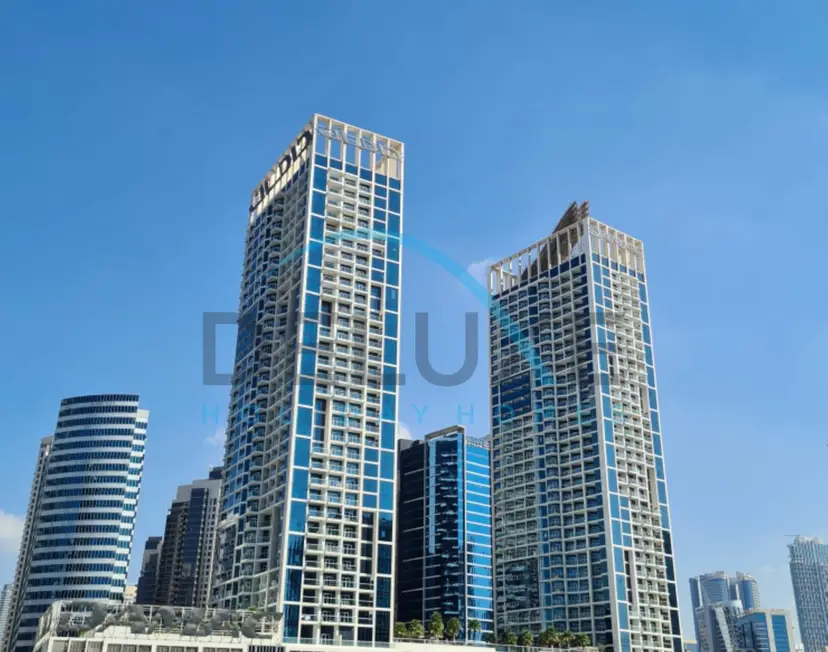 Luxury Studio Apartment in Prive By Damac — Business Bay — photo 37