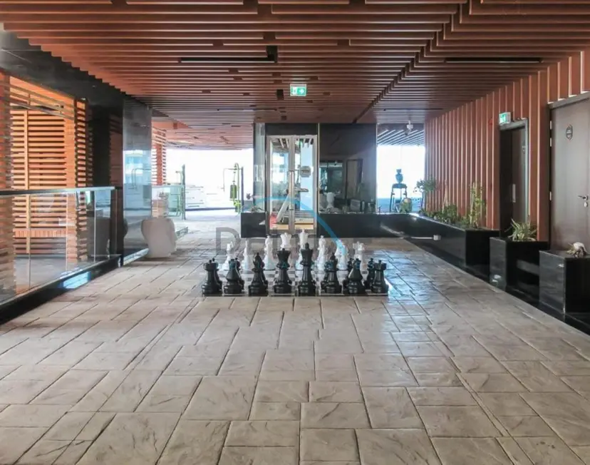 Capacious 3-Bedroom Apartment in Bayz Tower — Business Bay — photo 8