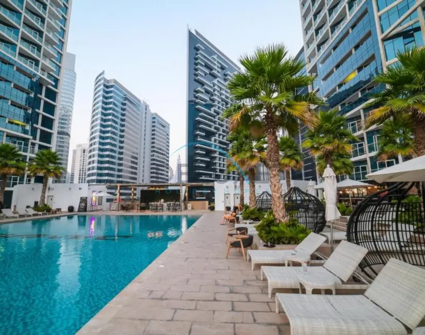 Luxury Studio Apartment in Prive By Damac — Business Bay — photo 30