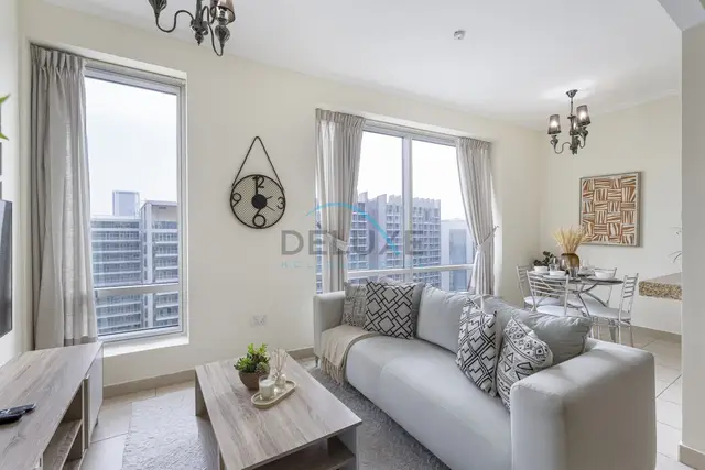 Tranquil 1-Bedroom in Burj Views Tower — Downtown Dubai