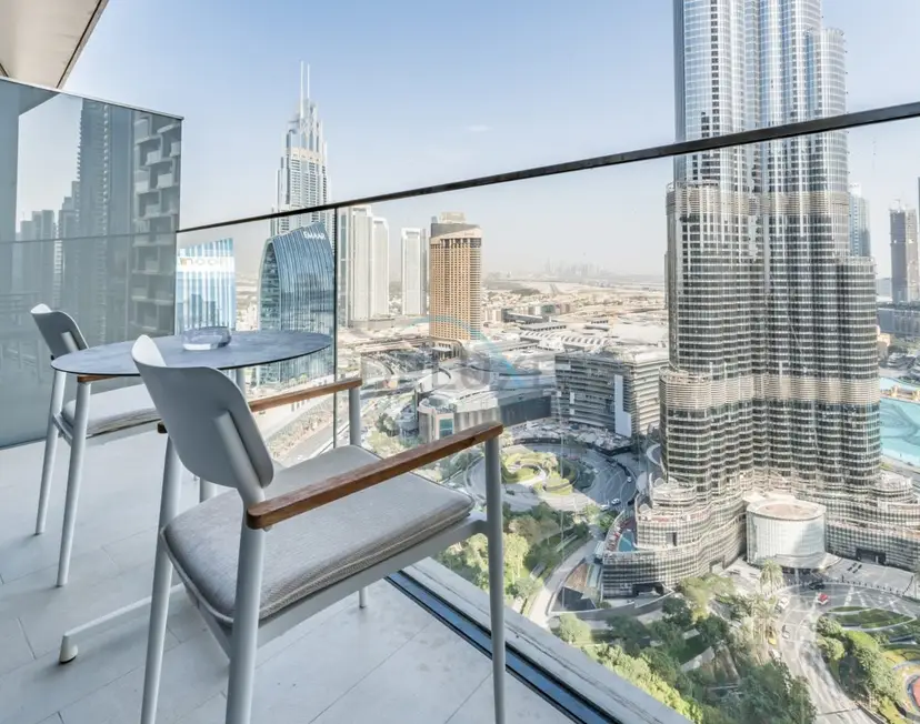 Overlooking Burj Khalifa and Fountain Views from Living to Bedrooms — Downtown Dubai — photo 15