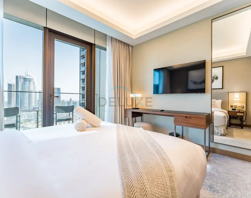 Overlooking Burj Khalifa and Fountain Views from Living to Bedrooms — Downtown Dubai — photo 23