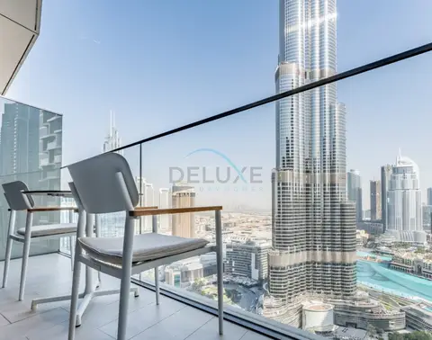 Overlooking Burj Khalifa and Fountain Views from Living to Bedrooms — Downtown Dubai — photo 4