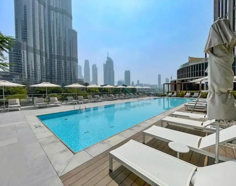 Overlooking Burj Khalifa and Fountain Views from Living to Bedrooms — Downtown Dubai — photo 38