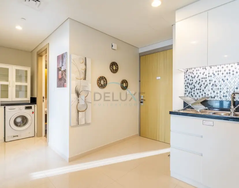 Close to Dubai Water Canal 1-Bedroom with Balcony, Aykon City 2 Tower — Business Bay — photo 15