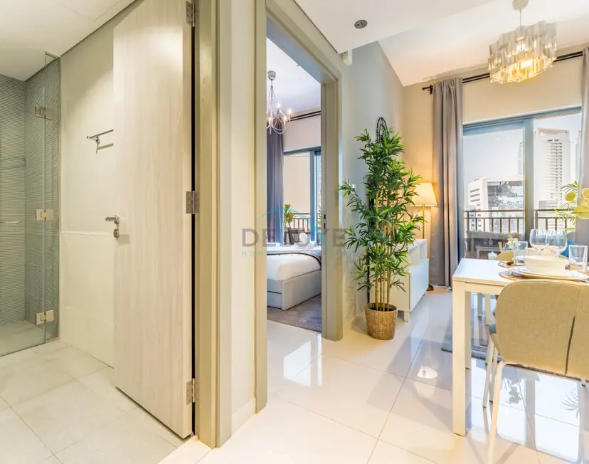 City Views 1-Bedroom with Balcony Near Dubai Water Canal, Zada Tower — Business Bay — photo 8