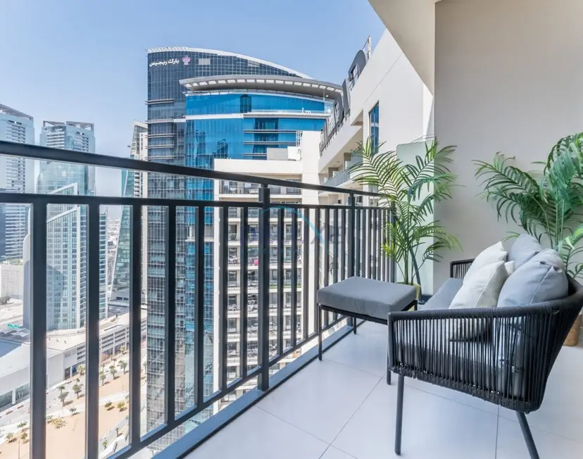 City Views 1-Bedroom with Balcony Near Dubai Water Canal, Zada Tower — Business Bay — photo 5