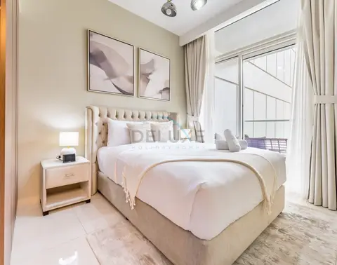 City and Burj Khalifa View 2-Bedroom, Near Dubai Water Canal, Vera Tower — Business Bay — photo 4