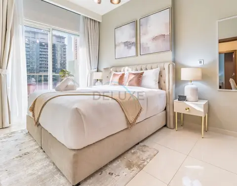 City and Burj Khalifa View 2-Bedroom, Near Dubai Water Canal, Vera Tower — Business Bay — photo 5