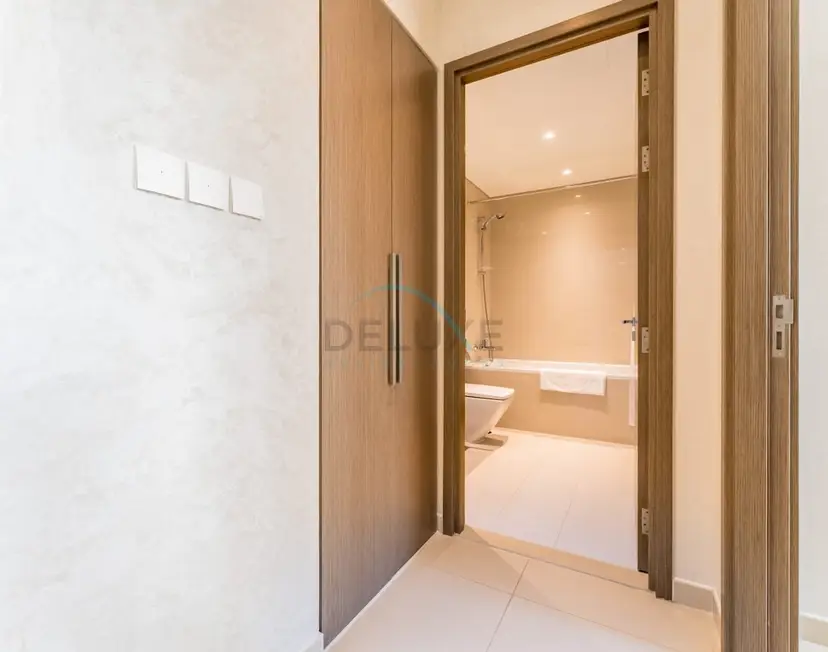 Apartment Steps from Burj Khalifa, Dubai Mall & Metro — Downtown Dubai — photo 14