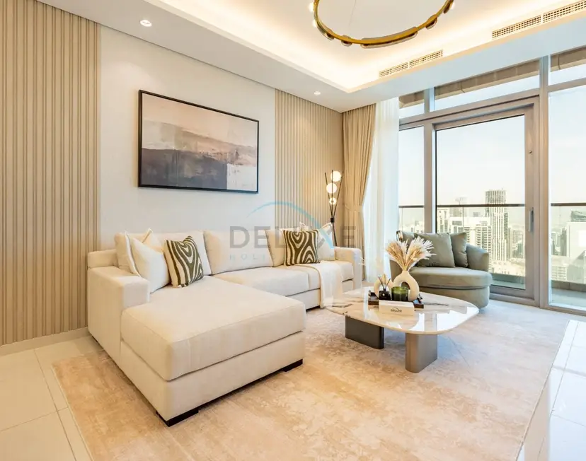2-Bedroom with Balcony Overlooking City and Burj Khalifa — Business Bay — photo 13