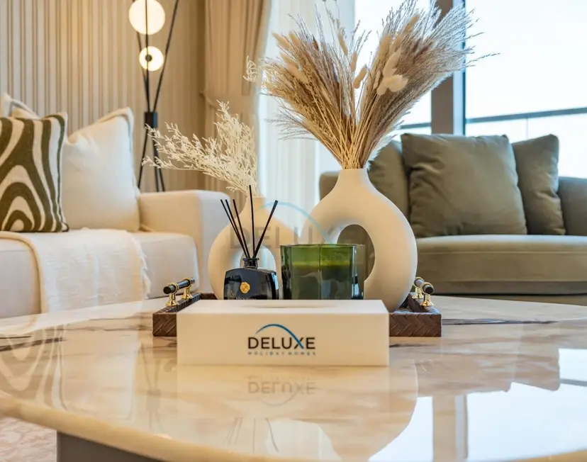 2-Bedroom with Balcony Overlooking City and Burj Khalifa — Business Bay — photo 16