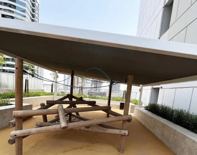 High-Rise 2-Bedroom with Dubai Water Canal View, Quick Access — Business Bay — photo 24
