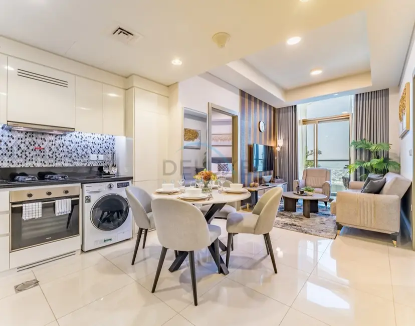 Steps from Dubai Water Canal 2-Bedroom, Near Safa Park & SZR, Easy — Business Bay — photo 4