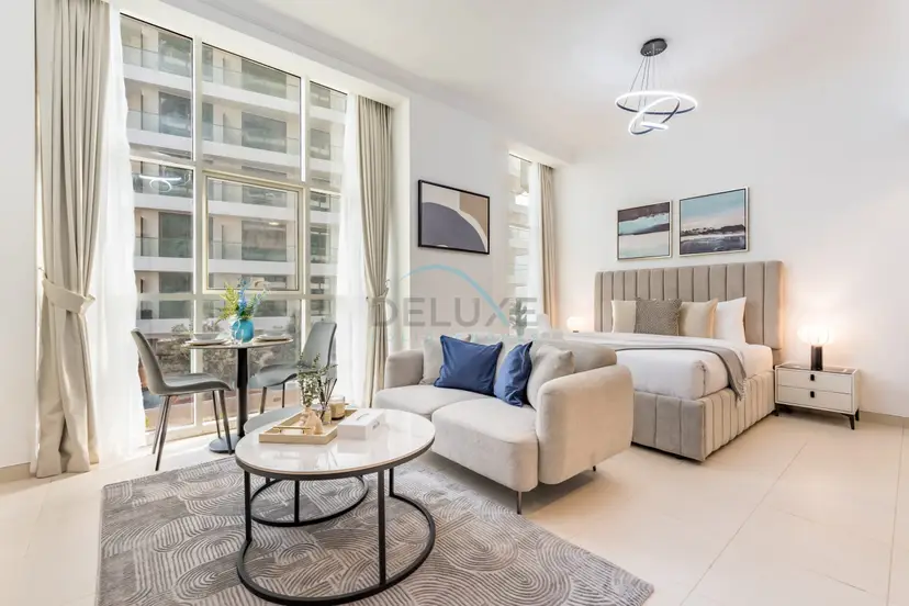 Studio Near Dubai Water Canal and Bus Station — Business Bay — photo 1