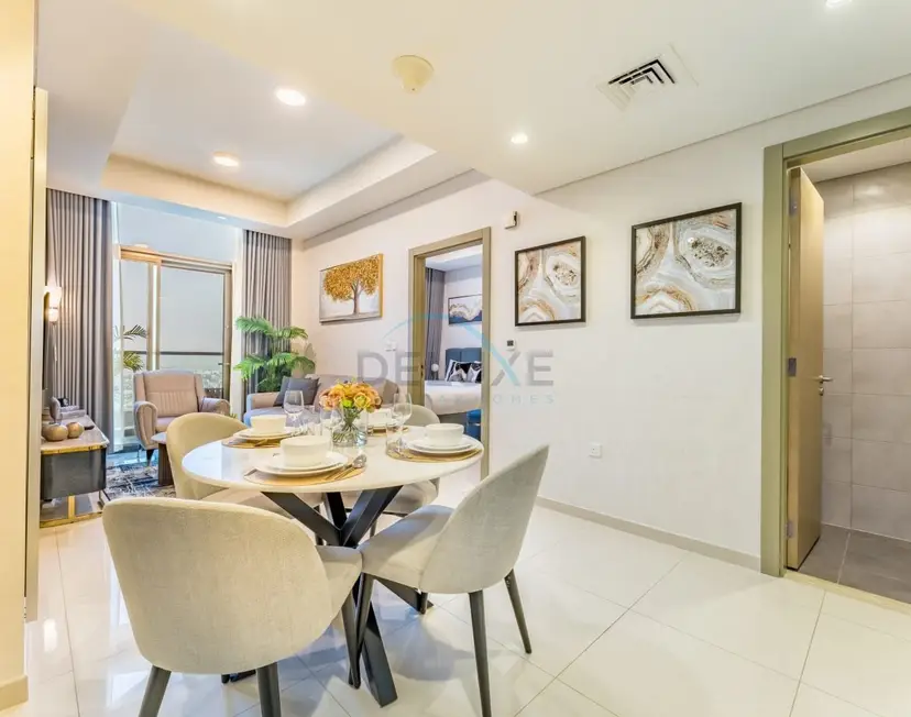Steps from Dubai Water Canal 2-Bedroom, Near Safa Park & SZR, Easy — Business Bay — photo 7