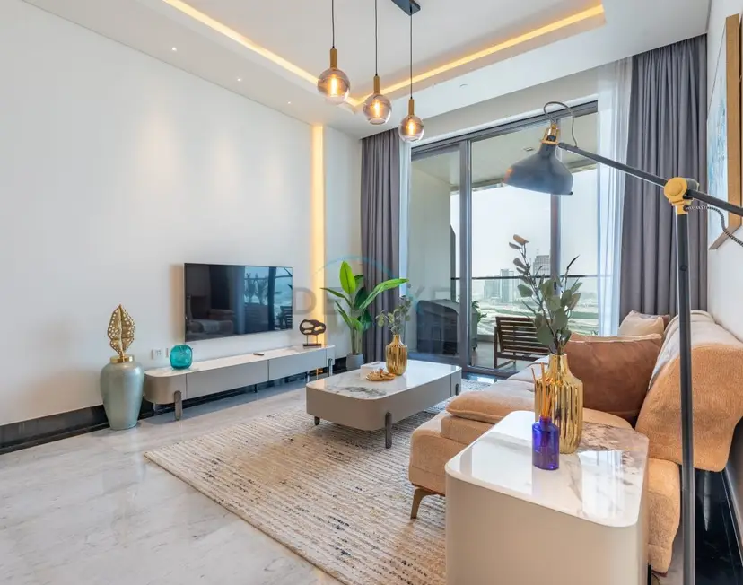 Spacious Balcony with Private Jacuzzi and Stunning Views — Business Bay — photo 8