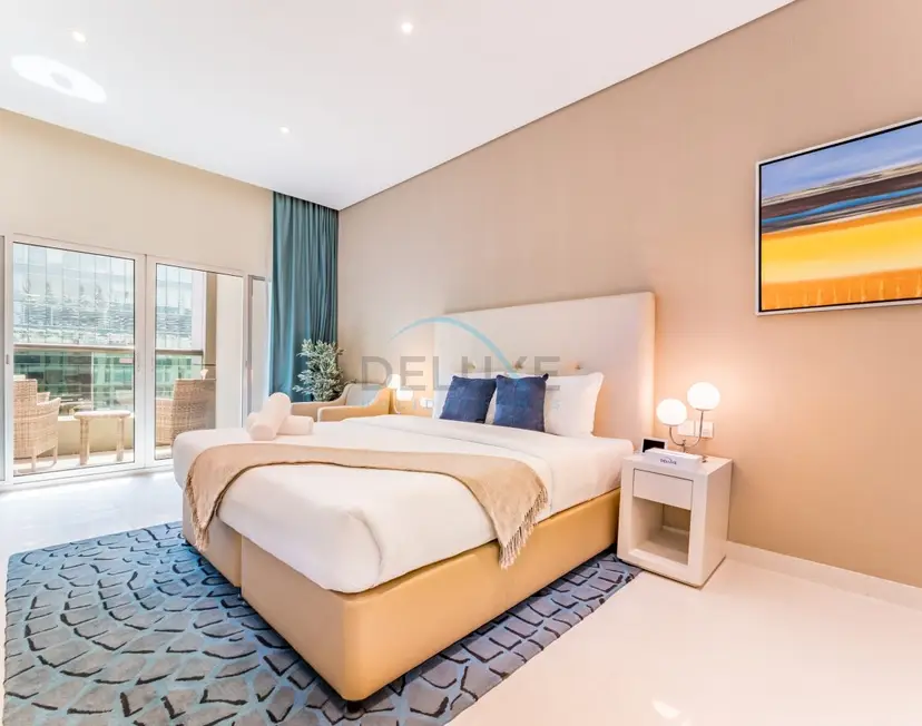 City View Studio on High Floor, Steps from Metro, Beside Water Canal — Business Bay — photo 8